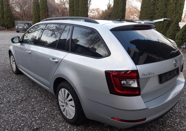 Skoda Octavia cena 47500 przebieg: 169000, rok produkcji 2019 z Lublin małe 301